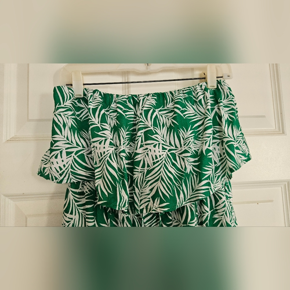 Leaf Print Maxi Dress - Picture 7 of 10